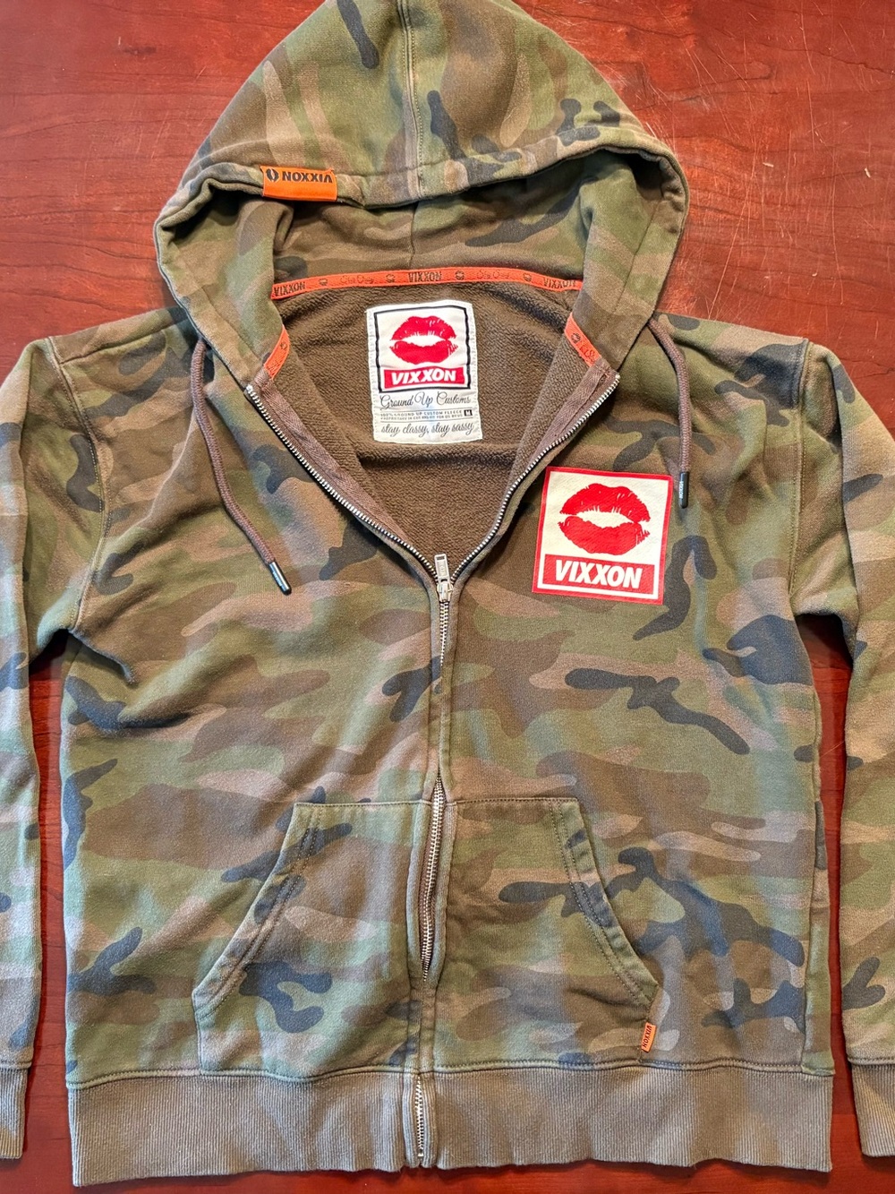 VIXXON Camo Zip-Up Hoodie with Lip Patch